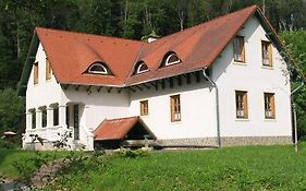 Öregbakony Turistaház